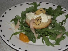 Crouton au chèvre et clémentine