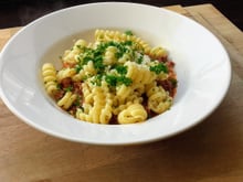 Riccioli à la sauce bolognaise