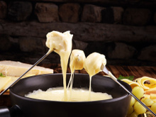 Top 4 des meilleurs appareils à fondue à petit prix, ne passez pas à côté !