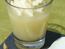 Soupe de poire à l'espuma de cardamome