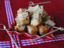 Cake aux crevettes, tomates séchées et coriandre
