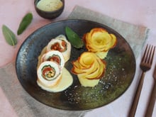 Roulades de dinde au jambon et tomates séchées, sauce au Morbier