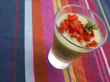Gaspacho de courgettes et ses poivrons