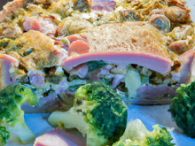 Torti au jambon de parme, brocolis et noisettes