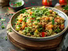 Cette diététicienne vous propose sa recette pour préparer une salade aussi protéinée  et plus riche en fer qu’un steak