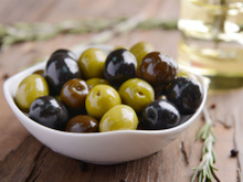 10 idées pour un apéro réussi avec des olives