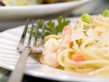 Pâtes au saumon et ses crevettes