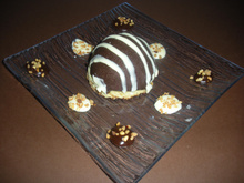 Dôme chocolat-banane sur un sablé