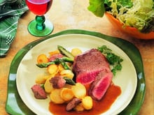 Pavé de bœuf sauté aux foies de volaille