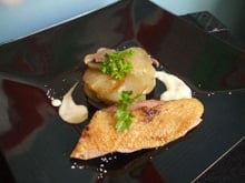 Canard et son mille-feuilles de pomme de terre à la sauce moelleuse ! Plat familial