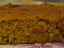 Gâteau aux Carottes moelleux et fondant avec noisettes et amandes hachées