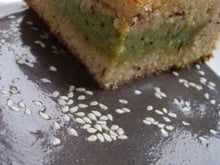 Gâteau basque au thé matcha et noisettes, Crème anglaise au sésame noir