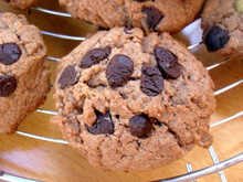 Cookies aux cacahuètes grillées et pépites de chocolat