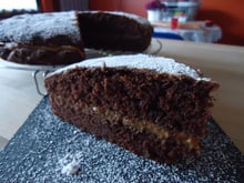 Gâteau au chocolat fourré de confiture de lait