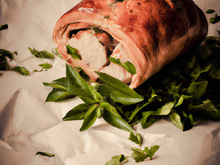 Chapon en croûte de pain aux herbes