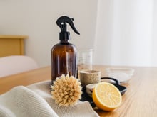 Voici comment transformer un citron en nettoyant efficace et multi usage !