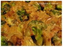 Gratin pomme de terre, brocolis à la fondue d'oignon et Roquefort Papillon