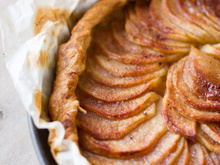 Tarte fine aux pommes : le secret pour une pâte bien cuite et ultra croustillante