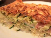 Lasagnes goûteuses : jambon, courgettes et camembert