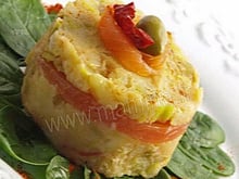 Gâteau de pomme de terre et poireaux au saumon fumée et pimenton