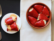 Pimientos del piquillo farcis à la morue