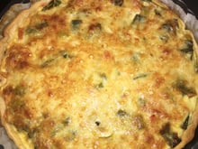 Tarte aux poireaux et tomates