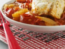 Cocotte d'églefin aux tomates et échalotes