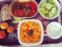 Déjeuner léger pour l'été