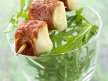 Brochettes de chèvre au Serrano