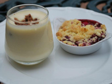 Verrine de mousse de chocolat blanc et croustillant praliné