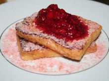 Pain perdu à la poudre de biscuit rose de Reims