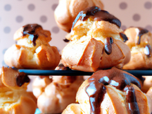 Profiteroles montées
