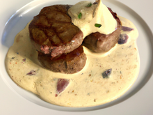 Filet mignon de biche à la crème