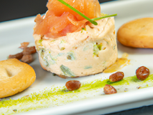 Brandade de roquefort aux fruits secs et au saumon fumé