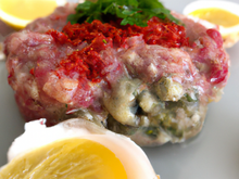 Tartare de bar aux huîtres