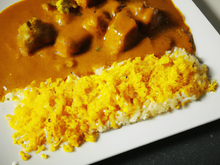 Riz sauce curry et cube d'or