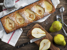 Tarte amandine aux poires et poudre d'amandes