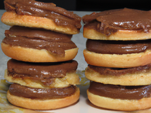 Biscuit chocolat noisette et sa ganache chocolat crème angalise