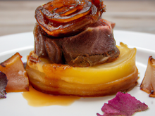 Tatin de poire et magret fumé à la Fourme d'Ambert