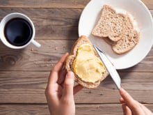 Pour qu’il soit toujours facile à tartiner, peut-on conserver son beurre à température ambiante ?