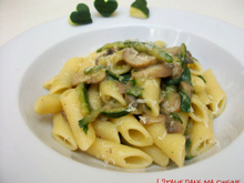 Penne, courgettes et champignons