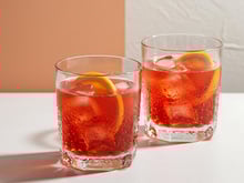 Oubliez le Spritz, ce cocktail à base d’Aperol est la nouvelle boisson du moment !
