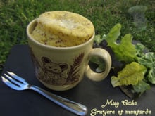 Mug cake moutarde, gruyère