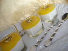 Pannacotta vanille et son coulis d'abricot