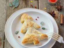 Feuilletés sapin au potimarron, châtaignes & seitan