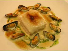 Sole marinière de moules au vin blanc, champignons et persil