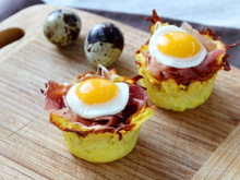 Nids de pommes de terre aux œufs de caille