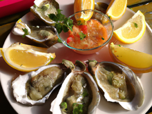 Huîtres à la vinaigrette d'échalote et au citron