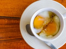 Œuf à la tasse (au micro-ondes)