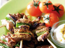 Petites brochettes de veau au curry